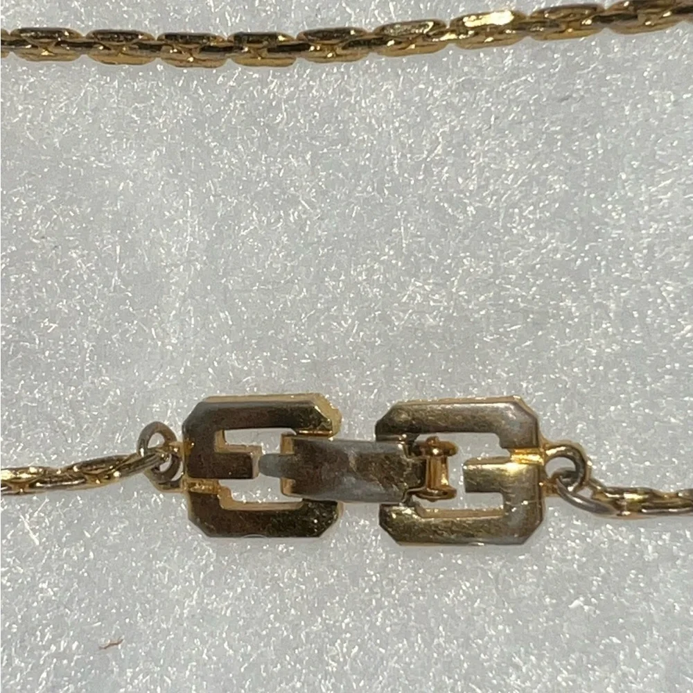 Authentic Givenchy vintage bracelet - Picture 2 of 4